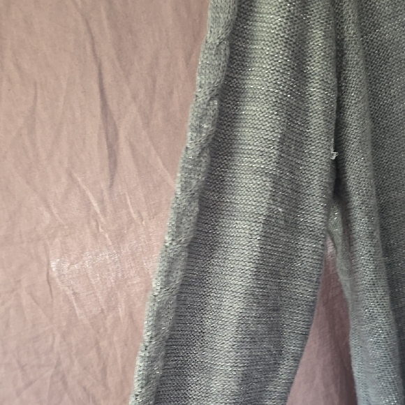 Faded Glory Gray Crew Neck Sweater with Cable Knit Design - Picture 8 of 8
